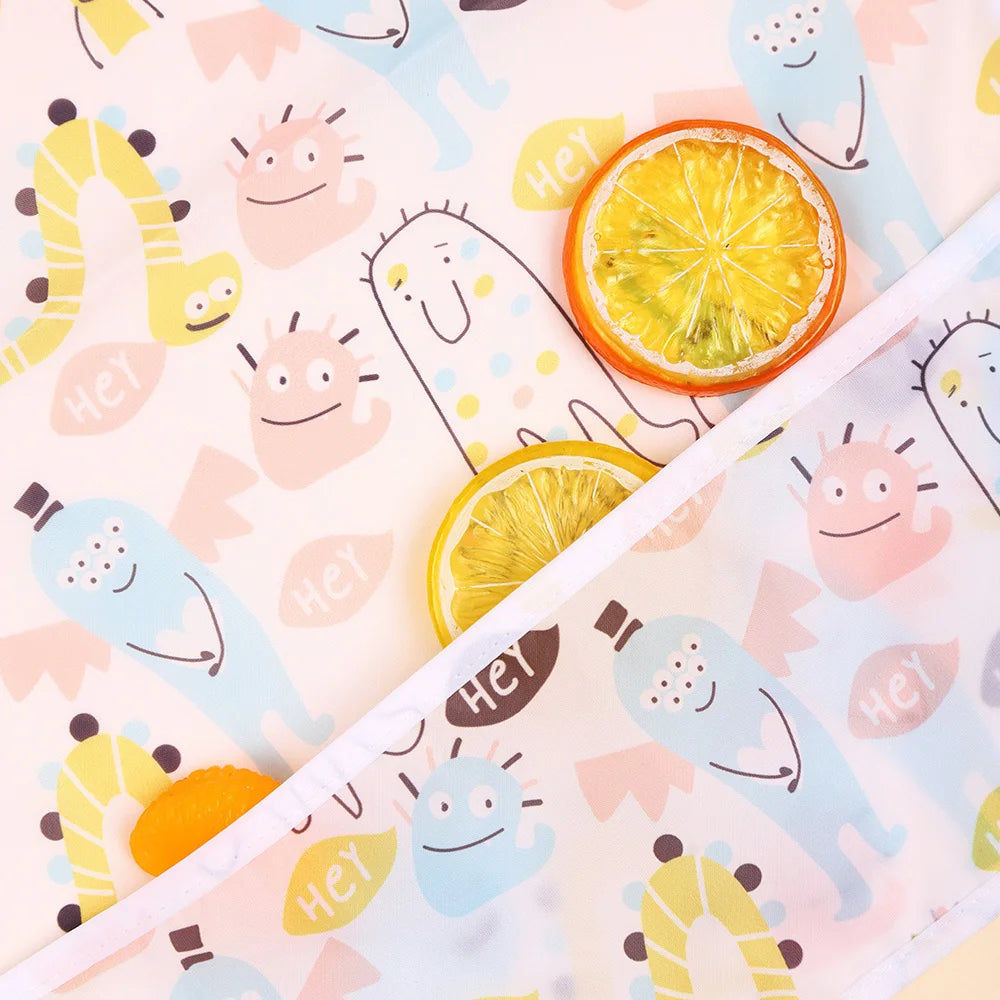 Der Nuvino CleanSleeve™ – Wasserdichte Schürze für Kinder