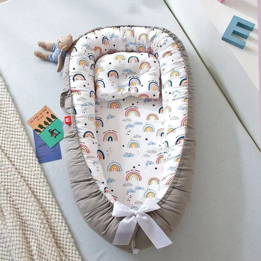 Nuvino DreamNest™ – Verstellbares, atmungsaktives Baby-Nes