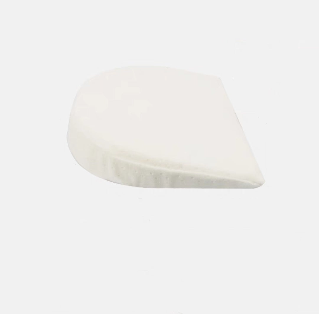 Nuvino DreamSlope™ – Atmungsaktives Memory-Kissen